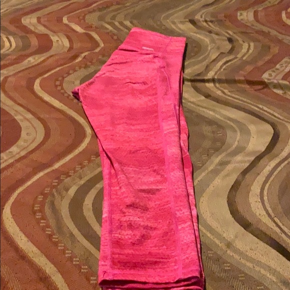 adidas Climalite high-rise cropped legging! - Picture 3 of 4